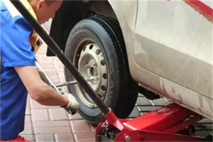 咸丰附近拖车24小时服务热线电话